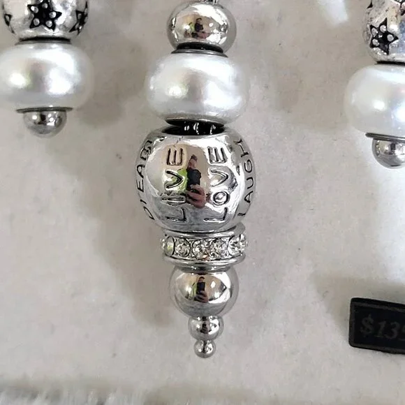 Silver Tone Pearl Necklace Earrings Set 32" Dream Love Laugh Charm Beaded - Picture 2 of 4